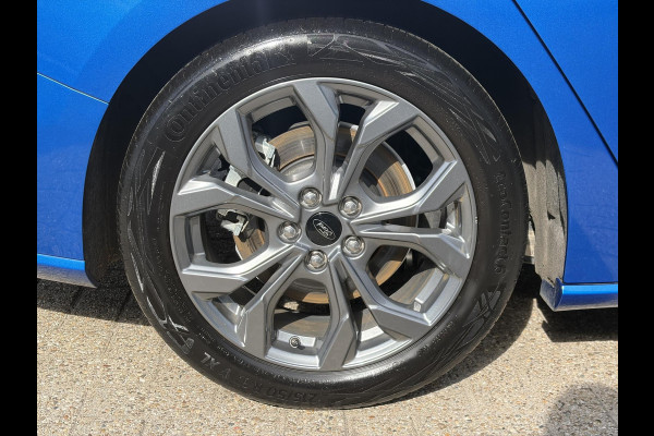 Ford FOCUS Wagon 1.0 EcoBoost Hybrid ST Line 155pk | Winterpack | Adaptive cruise control | Dodehoeksensoren | Driver Assistance Pack | Orig. NL auto | Camera