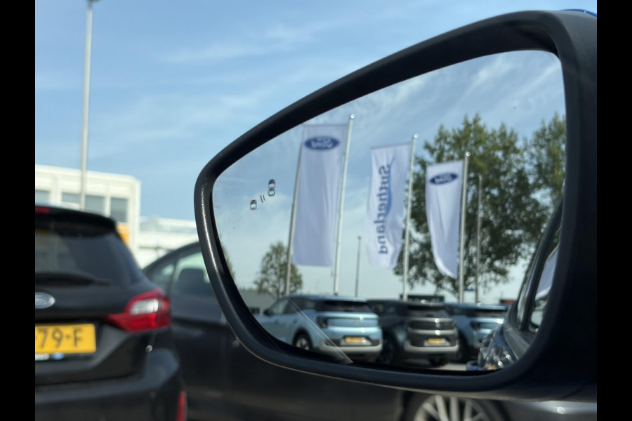 Ford FOCUS Wagon 1.0 EcoBoost Hybrid ST Line 155pk | Winterpack | Adaptive cruise control | Dodehoeksensoren | Driver Assistance Pack | Orig. NL auto | Camera