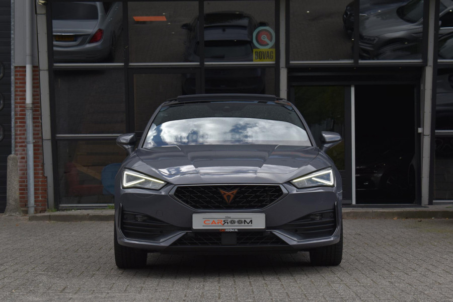 CUPRA Leon 1.4 e-Hybrid VZ Business Pano Keyless Lane Camera