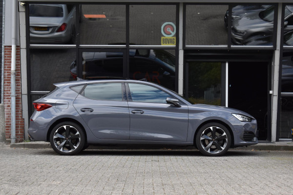 CUPRA Leon 1.4 e-Hybrid VZ Business Pano Keyless Lane Camera
