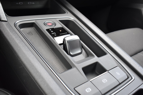 CUPRA Leon 1.4 e-Hybrid VZ Business Pano Keyless Lane Camera