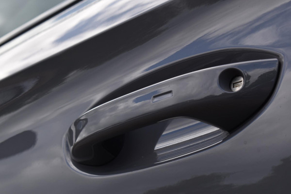 CUPRA Leon 1.4 e-Hybrid VZ Business Pano Keyless Lane Camera