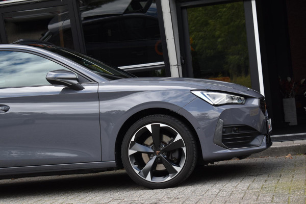 CUPRA Leon 1.4 e-Hybrid VZ Business Pano Keyless Lane Camera