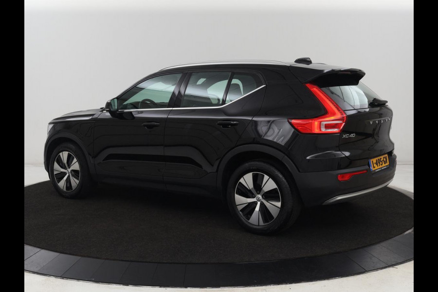 Volvo XC40 1.5 T4 Recharge Inscription Expression | SOH 86,3% | Trekhaak | Carplay | Navigatie | Climate control | Parkeerhulp | Cruise control | Full LED | PHEV | Plug In