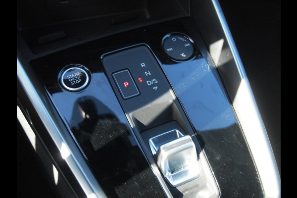 Audi A3 Sportback 40 TFSI e Business edition | Apple Carplay | Sportstoelen | DAB | Navi | NL-Auto |