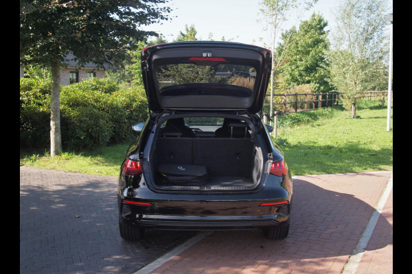 Audi A3 Sportback 40 TFSI e Business edition | Apple Carplay | Sportstoelen | DAB | Navi | NL-Auto |