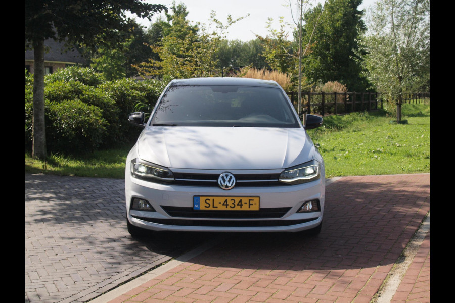 Volkswagen Polo 1.0 TSI Highline | Apple Carplay | Sportstoelen | LED | ACC | NL-Auto |