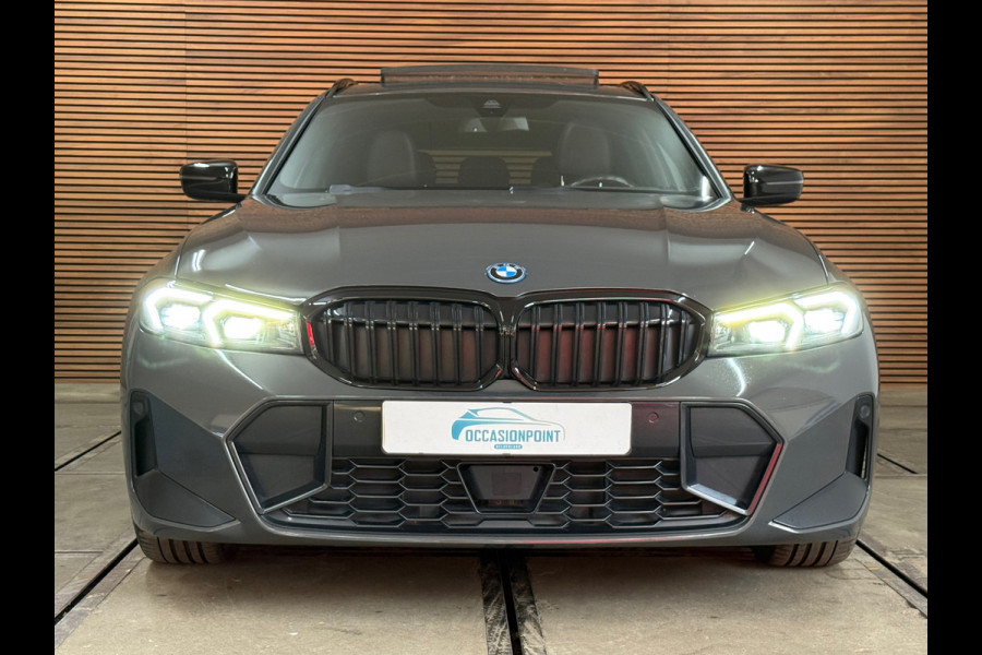 BMW 3 Serie Touring 330e M-Sport Pro | LCI | Dravitgrau | 292PK | Plug-in Hybrid |Carplay | 19” | Harman Kardon | Trekhaak
