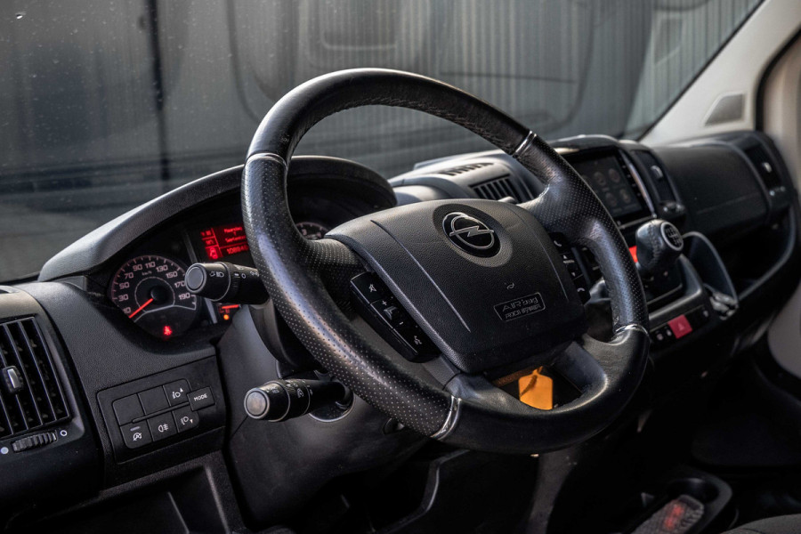 Opel Movano L2H2 | 140PK | 3-Zits | Camera | Carplay | Cruise | Climate | Trekhaak