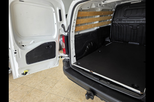 Opel Combo 102PK / 75Kw L2 MAXI Edition Airco Cruisecontrol Navigatie