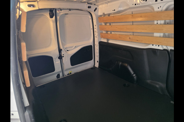 Opel Combo 102PK / 75Kw L2 MAXI Edition Airco Cruisecontrol Navigatie