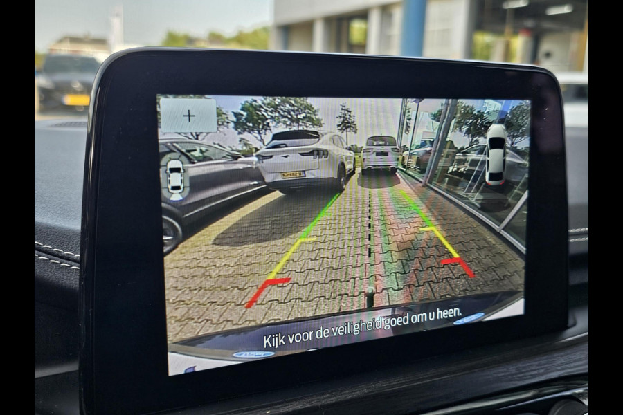 Ford Kuga 2.5 PHEV Vignale 225 pk | Trekhaak Wegklapbaar | 20" velgen | Adaptive cruise | Blind spot | Winterpack | Full led | Vol leder etc.