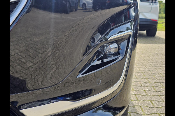 Ford Kuga 2.5 PHEV Vignale 225 pk | Trekhaak Wegklapbaar | 20" velgen | Adaptive cruise | Blind spot | Winterpack | Full led | Vol leder etc.