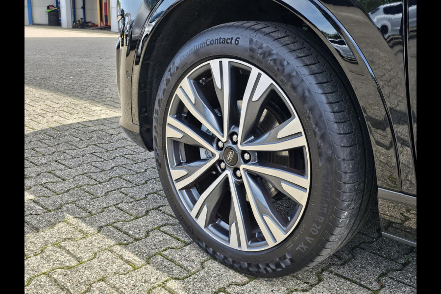 Ford Kuga 2.5 PHEV Vignale 225 pk | Trekhaak Wegklapbaar | 20" velgen | Adaptive cruise | Blind spot | Winterpack | Full led | Vol leder etc.
