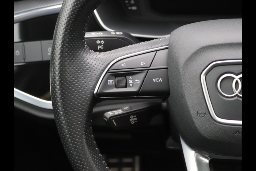 Audi Q3 35 TDI S-Line Pano, Carplay, Stoelverwarming