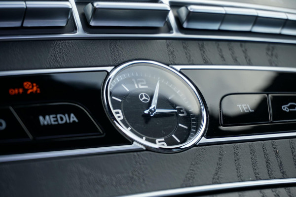 Mercedes-Benz E-Klasse Estate 400 d 4Matic Premium Plus AMG + PANO / MEMORY / BURMESTER / 360° / TREKHAAK