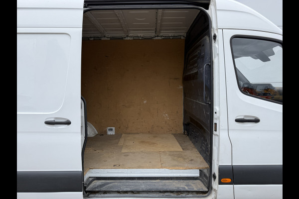 Mercedes-Benz Sprinter 314 2.2 140PK Automaat L2H2 Climate Control Cruise Control Carplay Camera