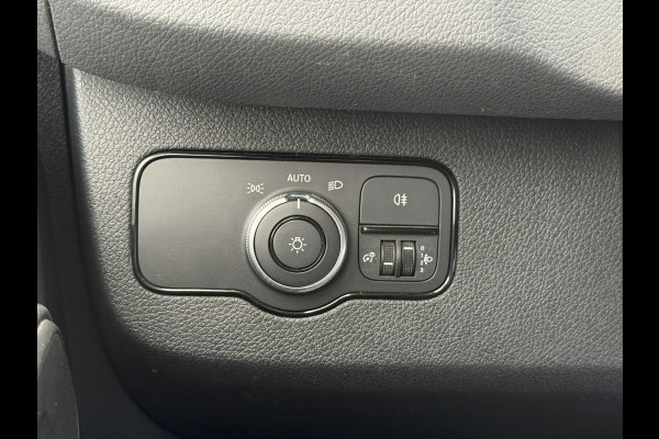 Mercedes-Benz Sprinter 314 2.2 140PK Automaat L2H2 Climate Control Cruise Control Carplay Camera