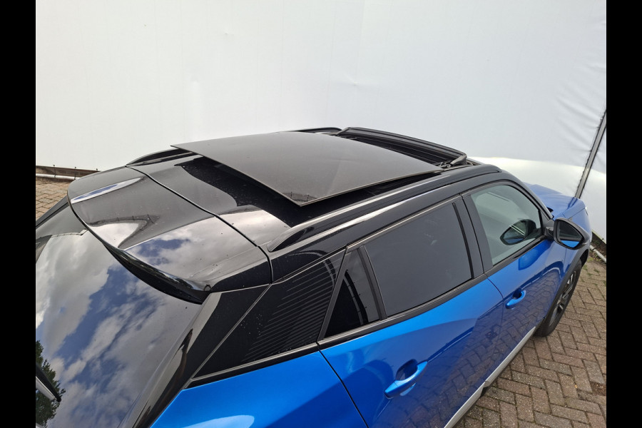 Peugeot 2008 1.2 131PK GT Pack Automaat Pano.dak Trekhaak Camera Navigatie GT-Line