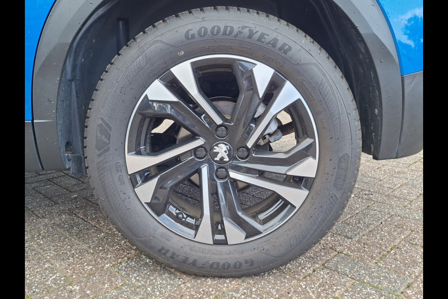 Peugeot 2008 1.2 131PK GT Pack Automaat Pano.dak Trekhaak Camera Navigatie GT-Line
