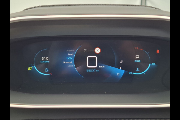 Peugeot 2008 1.2 131PK GT Pack Automaat Pano.dak Trekhaak Camera Navigatie GT-Line
