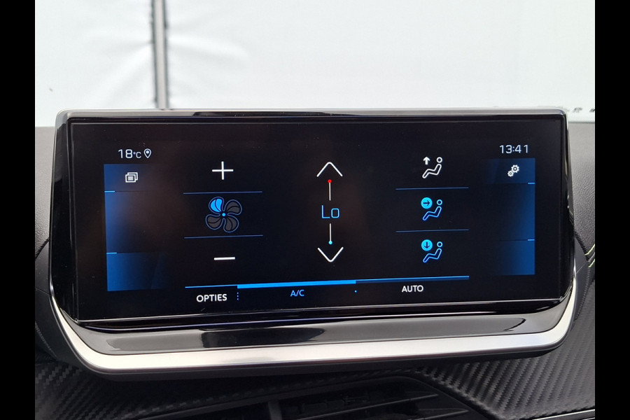 Peugeot 2008 1.2 131PK GT Pack Automaat Pano.dak Trekhaak Camera Navigatie GT-Line