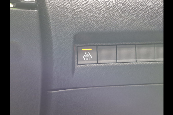 Peugeot 2008 1.2 131PK GT Pack Automaat Pano.dak Trekhaak Camera Navigatie GT-Line