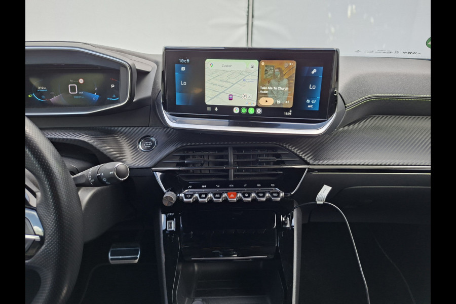 Peugeot 2008 1.2 131PK GT Pack Automaat Pano.dak Trekhaak Camera Navigatie GT-Line