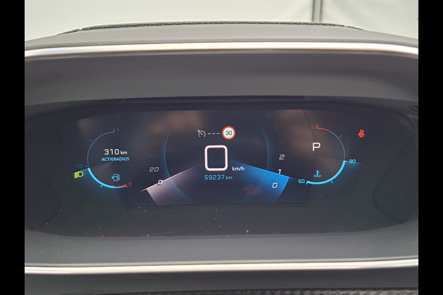 Peugeot 2008 1.2 131PK GT Pack Automaat Pano.dak Trekhaak Camera Navigatie GT-Line