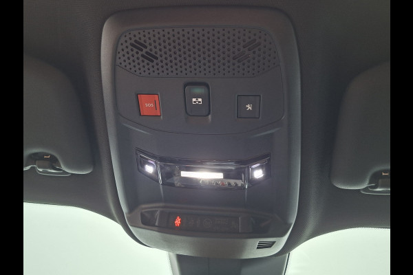 Peugeot 2008 1.2 131PK GT Pack Automaat Pano.dak Trekhaak Camera Navigatie GT-Line