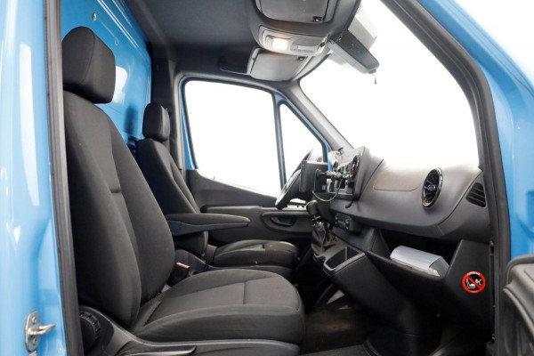 Mercedes-Benz Sprinter 311 CDI 115pk E6 RWD Bakwagen met achterdeuren 2-Persoons 06-2021