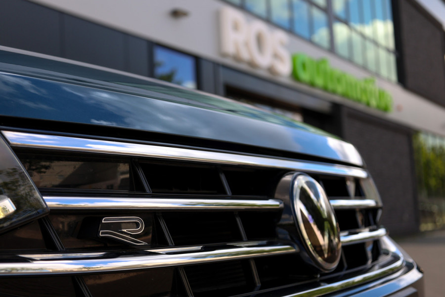 Volkswagen Tiguan 1.4 TSI eHybrid R-Line Business+ | BTW | PANO | LEDER | 2X MEMORY | ELEK.TREKHAAK |