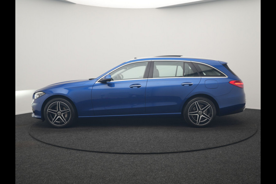 Mercedes-Benz C-Klasse Estate 300 e Avantgarde PHEV Long Range 313pk Dealer O.H | Trekhaak Af Fabriek | Panodak | Adaptive Cruise | Head Up | 360 Camera | Digital LED | Lederen Sportstoelen Verwarmd | Keyless | Sfeerverlichting | Apple Carplay | Virtual | Navigatie | DAB | Plug In Hybrid |
