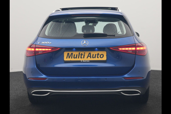 Mercedes-Benz C-Klasse Estate 300 e Avantgarde PHEV Long Range 313pk Dealer O.H | Trekhaak Af Fabriek | Panodak | Adaptive Cruise | Head Up | 360 Camera | Digital LED | Lederen Sportstoelen Verwarmd | Keyless | Sfeerverlichting | Apple Carplay | Virtual | Navigatie | DAB | Plug In Hybrid |