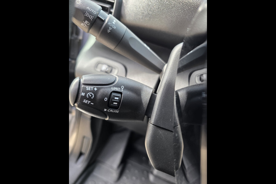 Peugeot e-Partner 50 kWh Airco Cruisecontrol Sportvelgen
