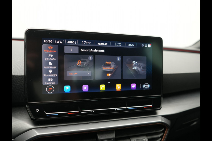 CUPRA Leon Sportstourer 1.4 e-Hybrid PHEV 245pk Dealer O.H | Trekhaak | Adaptive Cruise | Sportstoelen & Stuur Verwarmd | Apple Carplay | Sfeerverlichting | Keyless | Virtual | Navigatie | DAB | 19"L.M |