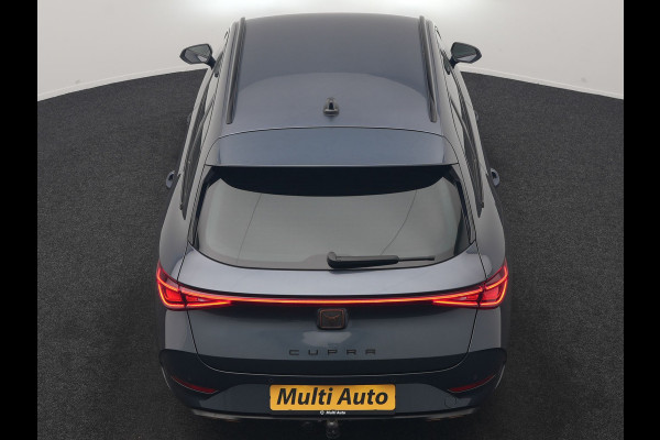 CUPRA Leon Sportstourer 1.4 e-Hybrid PHEV 245pk Dealer O.H | Trekhaak | Adaptive Cruise | Sportstoelen & Stuur Verwarmd | Apple Carplay | Sfeerverlichting | Keyless | Virtual | Navigatie | DAB | 19"L.M |