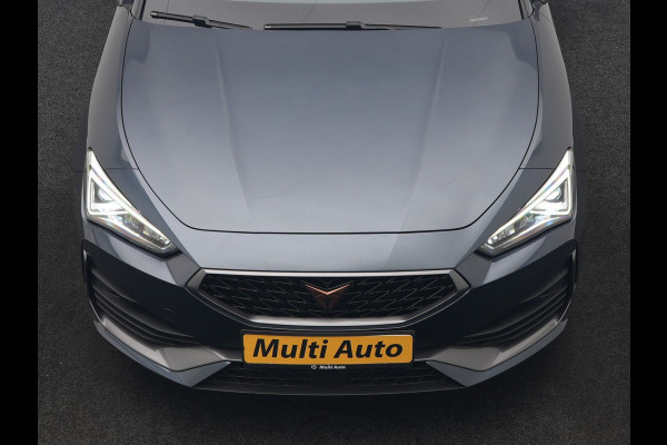 CUPRA Leon Sportstourer 1.4 e-Hybrid PHEV 245pk Dealer O.H | Trekhaak | Adaptive Cruise | Sportstoelen & Stuur Verwarmd | Apple Carplay | Sfeerverlichting | Keyless | Virtual | Navigatie | DAB | 19"L.M |