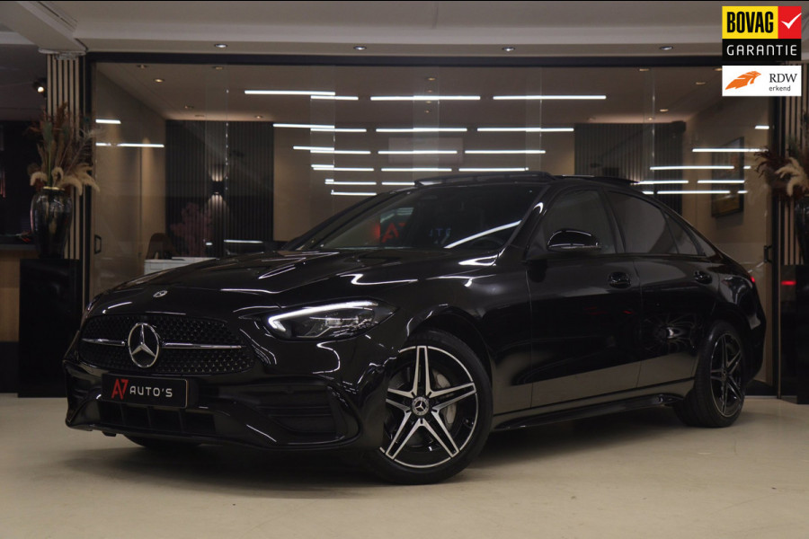 Mercedes-Benz C-Klasse 300 E AMG Line PANO/CARPLAY/SFEERV/CAMERA/BOMVOL