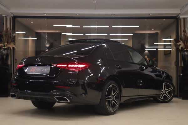 Mercedes-Benz C-Klasse 300 E AMG Line PANO/CARPLAY/SFEERV/CAMERA/BOMVOL