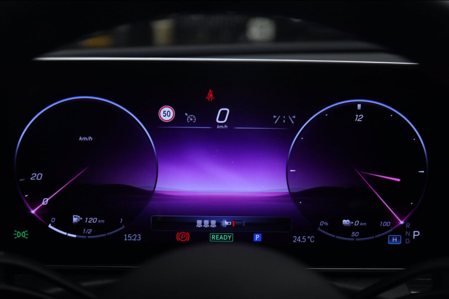 Mercedes-Benz C-Klasse 300 E AMG Line PANO/CARPLAY/SFEERV/CAMERA/BOMVOL