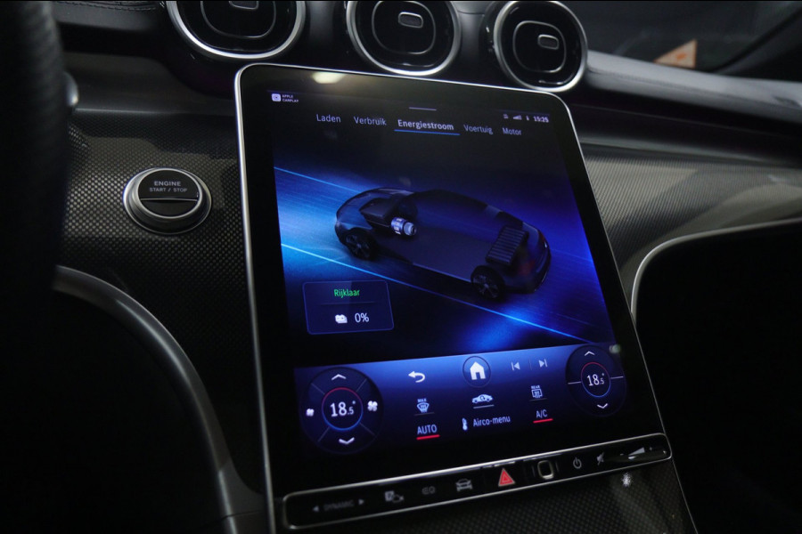 Mercedes-Benz C-Klasse 300 E AMG Line PANO/CARPLAY/SFEERV/CAMERA/BOMVOL