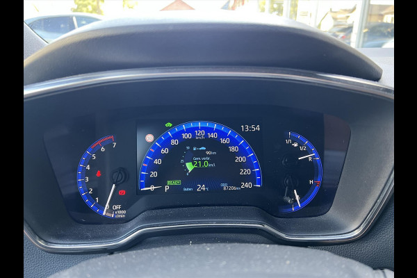 Toyota Corolla 1.8 Hybrid Executive | Parelmoer wit, 18 inch, Leer/Alcantara, Stoelverwarming, Parkeersensoren, Keyless, Apple CarPlay/Android