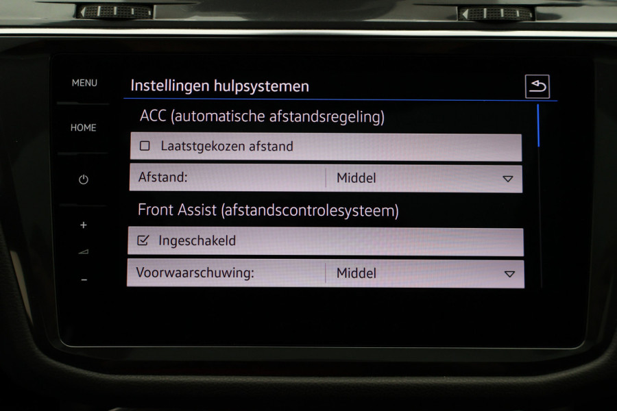 Volkswagen Tiguan Allspace 1.5 TSI Highline Business R 7p. Panoramadak, Keyless, ACC, Trekhaak, Apple Carplay, Camera, 20"