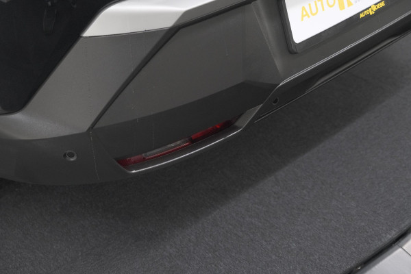 Peugeot 3008 1.2 Hybrid 136 GT | Adaptieve Cruise Control | Camera | Elektrische Kofferklep | Apple Carplay