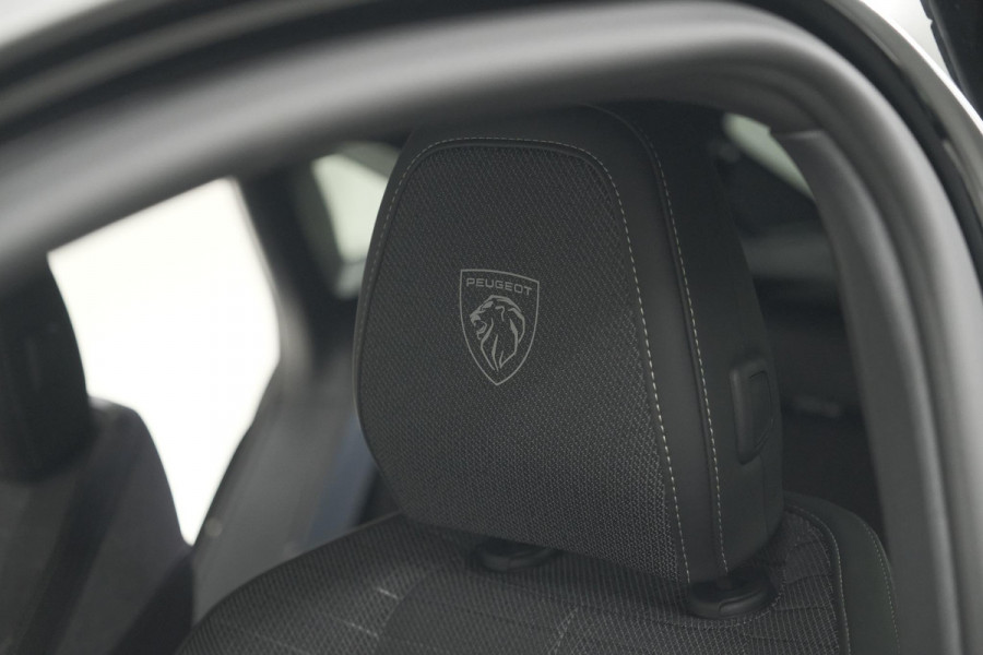 Peugeot 3008 1.2 Hybrid 136 GT | Adaptieve Cruise Control | Camera | Elektrische Kofferklep | Apple Carplay