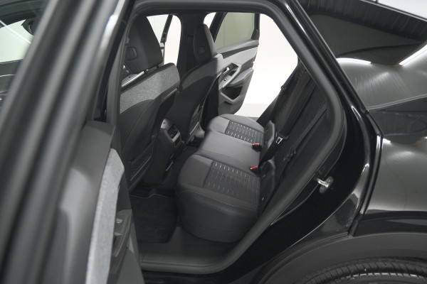 Peugeot 3008 1.2 Hybrid 136 GT | Adaptieve Cruise Control | Camera | Elektrische Kofferklep | Apple Carplay