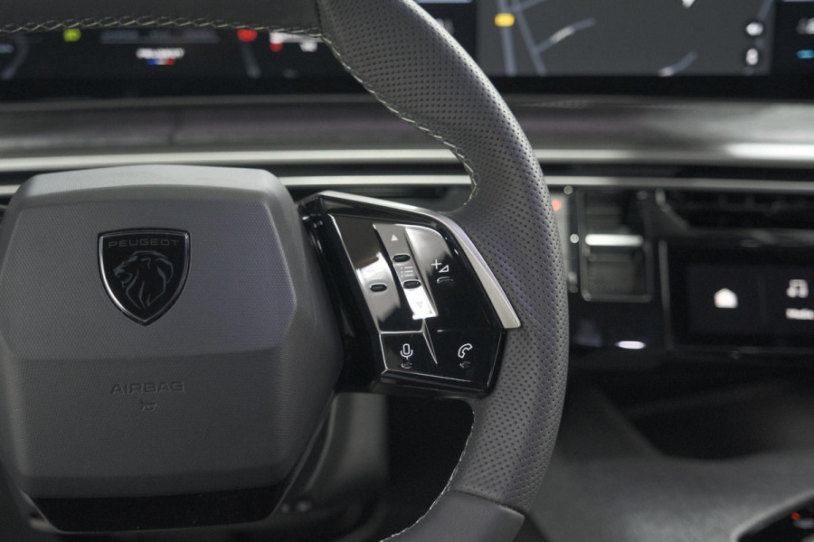 Peugeot 3008 1.2 Hybrid 136 GT | Adaptieve Cruise Control | Camera | Elektrische Kofferklep | Apple Carplay