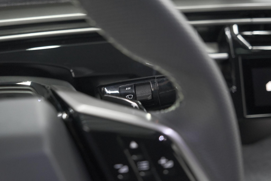 Peugeot 3008 1.2 Hybrid 136 GT | Adaptieve Cruise Control | Camera | Elektrische Kofferklep | Apple Carplay