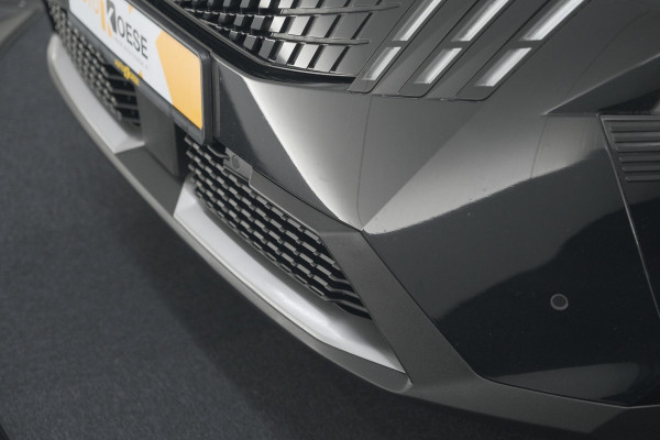 Peugeot 3008 1.2 Hybrid 136 GT | Adaptieve Cruise Control | Camera | Elektrische Kofferklep | Apple Carplay